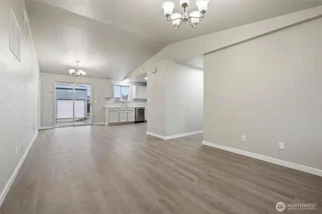 $354,900 | 445 East Rainier Street, Othello, WA 99344