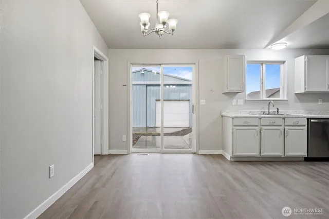 $354,900 | 445 East Rainier Street, Othello, WA 99344