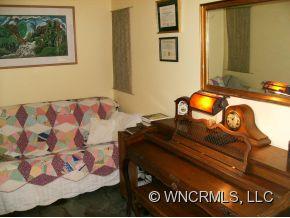 351 Upper Bailey Branch Road Mars Hill, NC 28754 - Photo 8 of 12 Gallery Image 8
