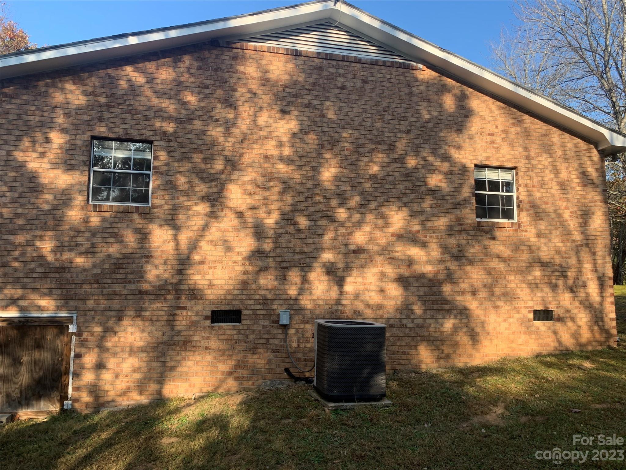 100 Owl Hollow Road Mill Spring, NC 28756 - Photo 3 of 29