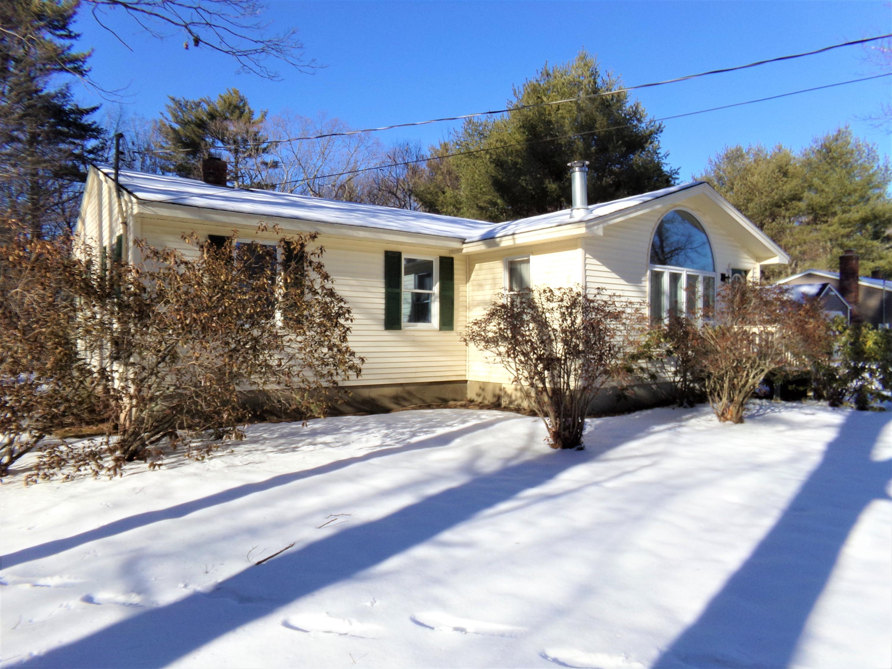 93 Running Brook Road Windham, ME 04062 - Photo 6 of 44 6