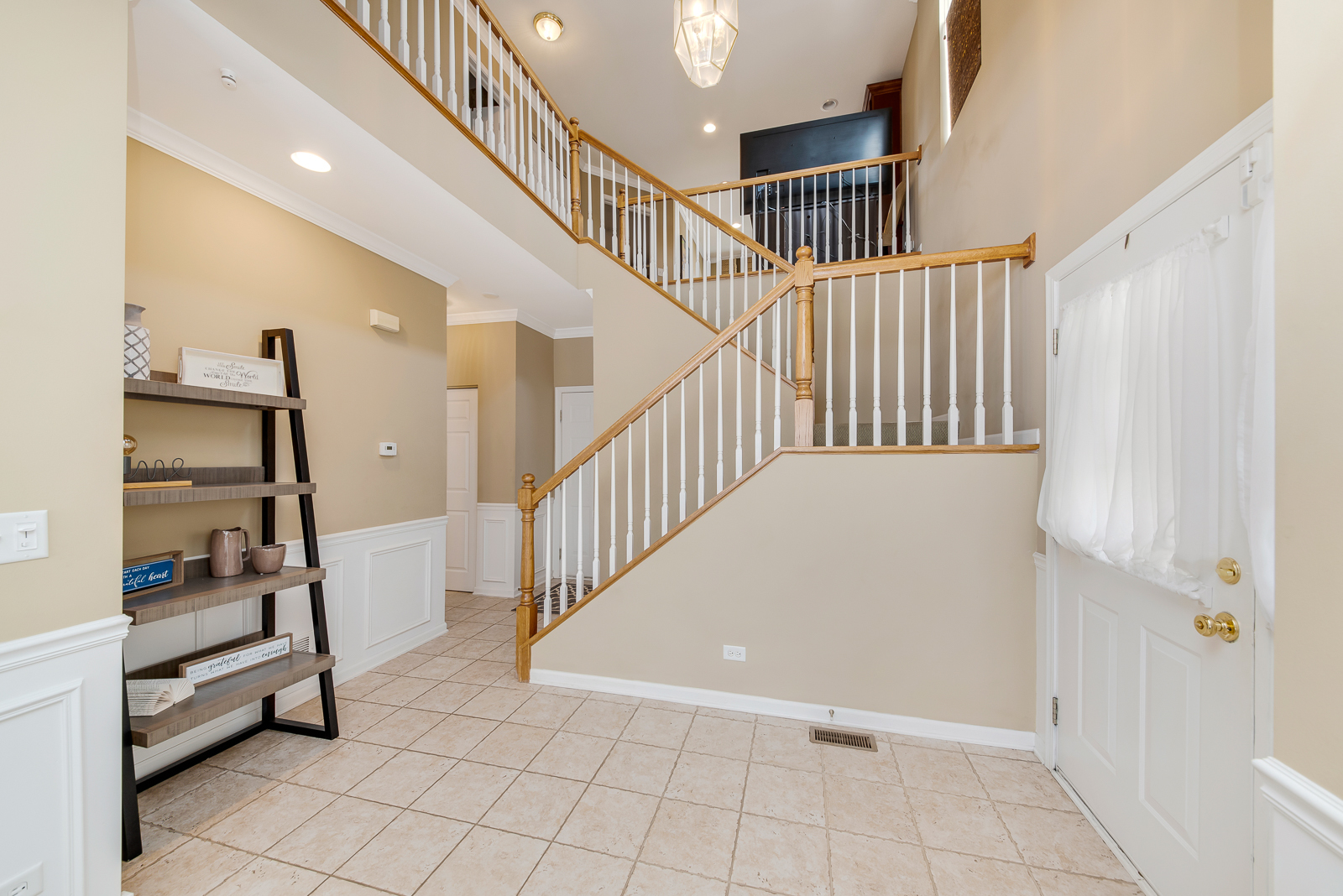 1975 West Cobblestone Road Romeoville, IL 60446 - Photo 9 of 20