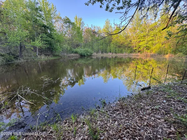 $144,000 | Dees Rd Road, Enid, MS 38927