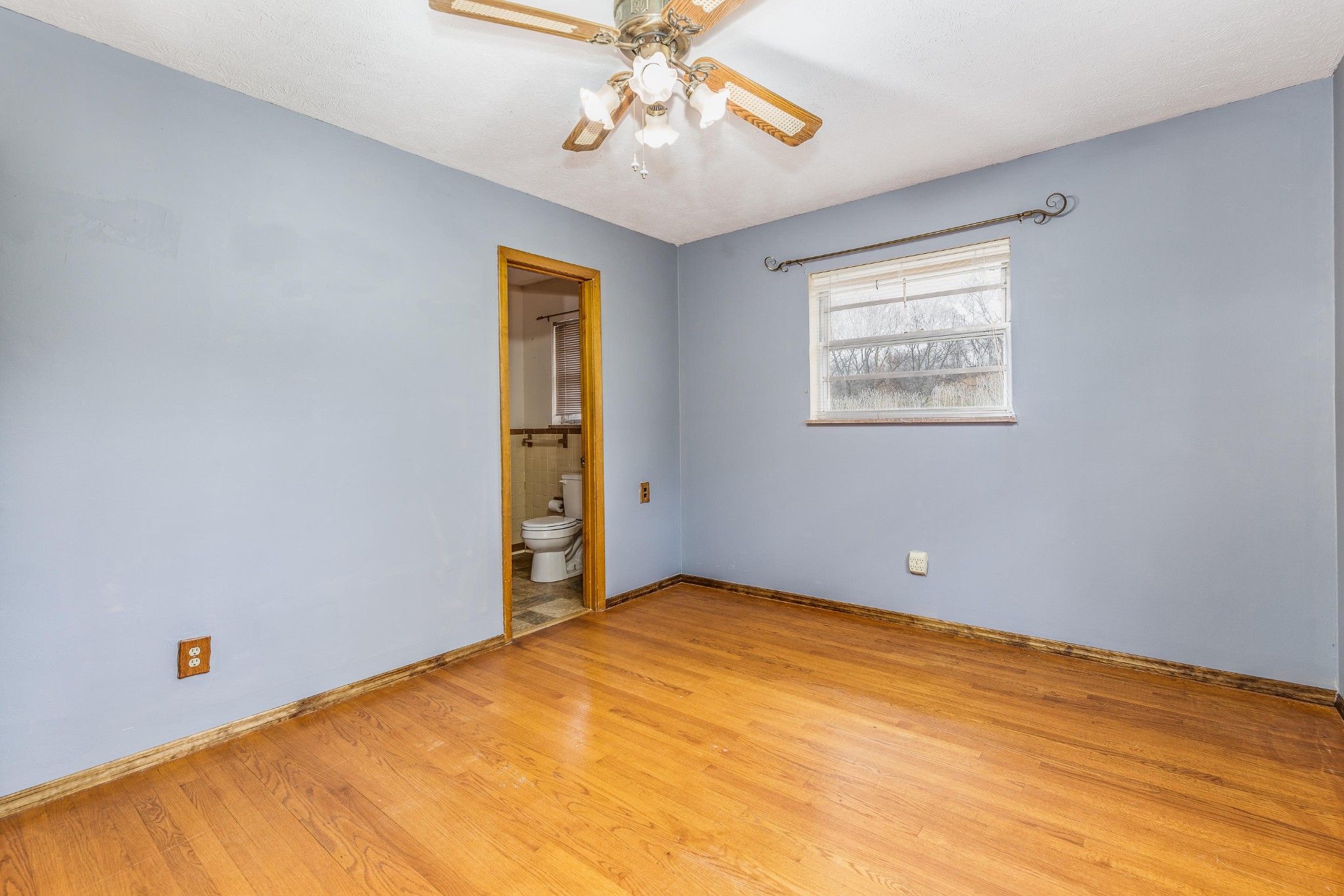 2453 Topside Road Louisville, TN 37777 - Photo 5 of 19 Gallery Image 5
