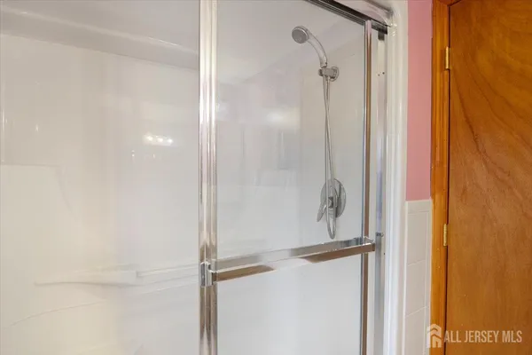 $509,900 | 1 Zoar Street, Fords, NJ 08863
