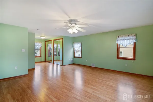 $509,900 | 1 Zoar Street, Fords, NJ 08863