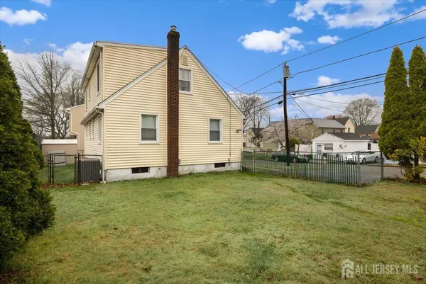 $509,900 | 1 Zoar Street, Fords, NJ 08863