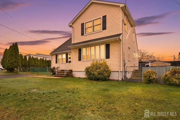 $509,900 | 1 Zoar Street, Fords, NJ 08863