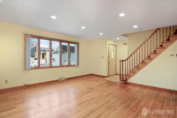 $509,900 | 1 Zoar Street, Fords, NJ 08863