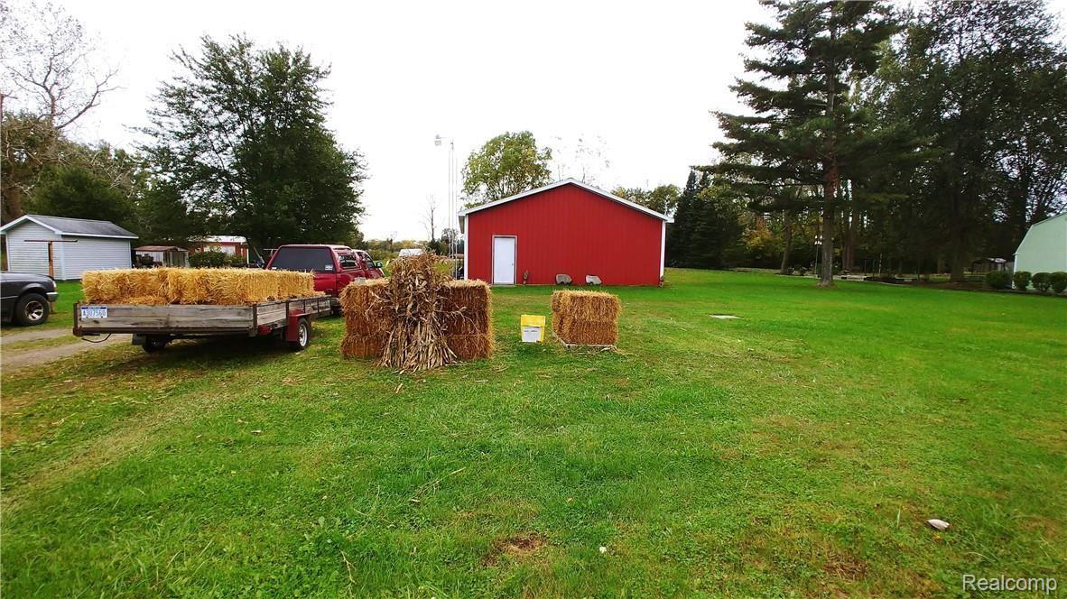 1530 Carleton Rockwood Road Carleton, MI 48117 - Photo 12 of 49 20181010_105222.jpg