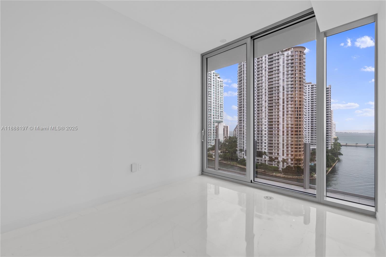 300 Biscayne Blvd Way, Unit 1103 Miami, FL 33131 - Photo 25 of 47
