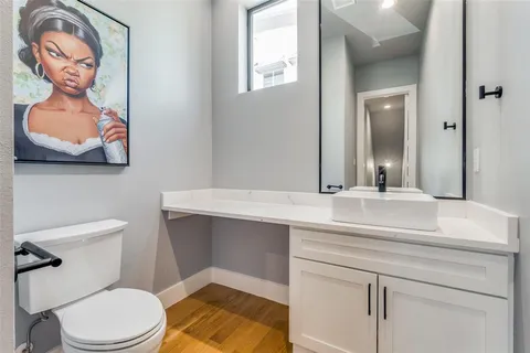 $665,000 | 805 Pavillion Street, Unit 103, Dallas, TX 75204