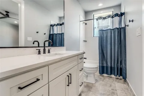 $665,000 | 805 Pavillion Street, Unit 103, Dallas, TX 75204