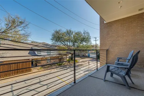 $665,000 | 805 Pavillion Street, Unit 103, Dallas, TX 75204