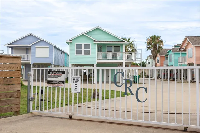 $299,500 | 1549 South Commercial Street, Unit 8, Aransas Pass, TX 78336