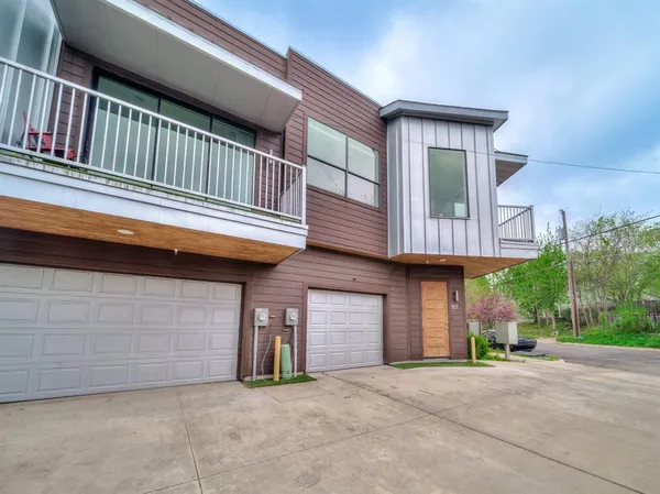 $2,100 | 1022 Eldorado Avenue, Unit 101, Dallas, TX 75208