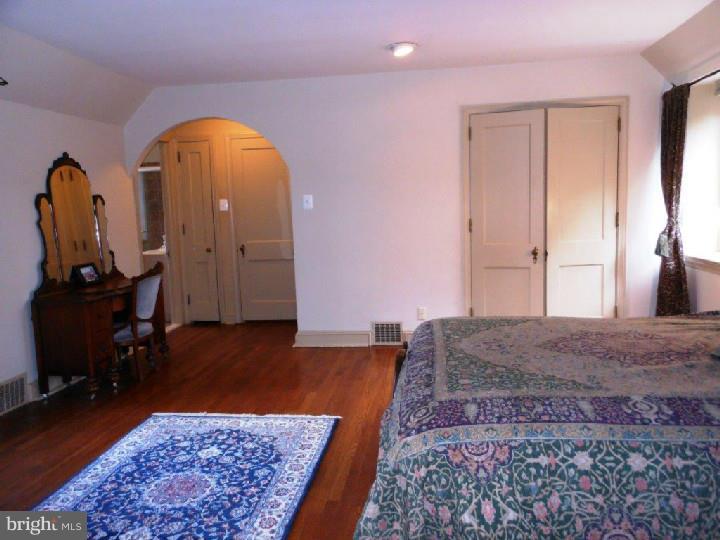 7812 Conwell Road Glenside, PA 19038 - Photo 15 of 24 Gallery Image 15