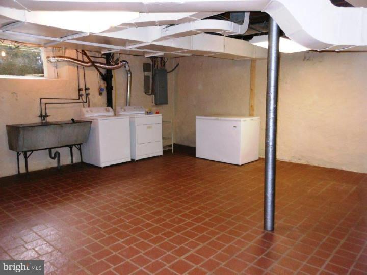7812 Conwell Road Glenside, PA 19038 - Photo 20 of 24 Gallery Image 20