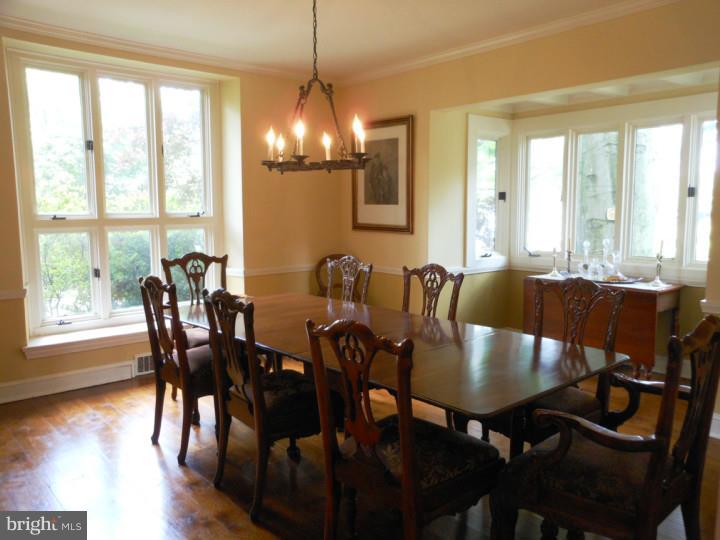 7812 Conwell Road Glenside, PA 19038 - Photo 3 of 24 Gallery Image 3