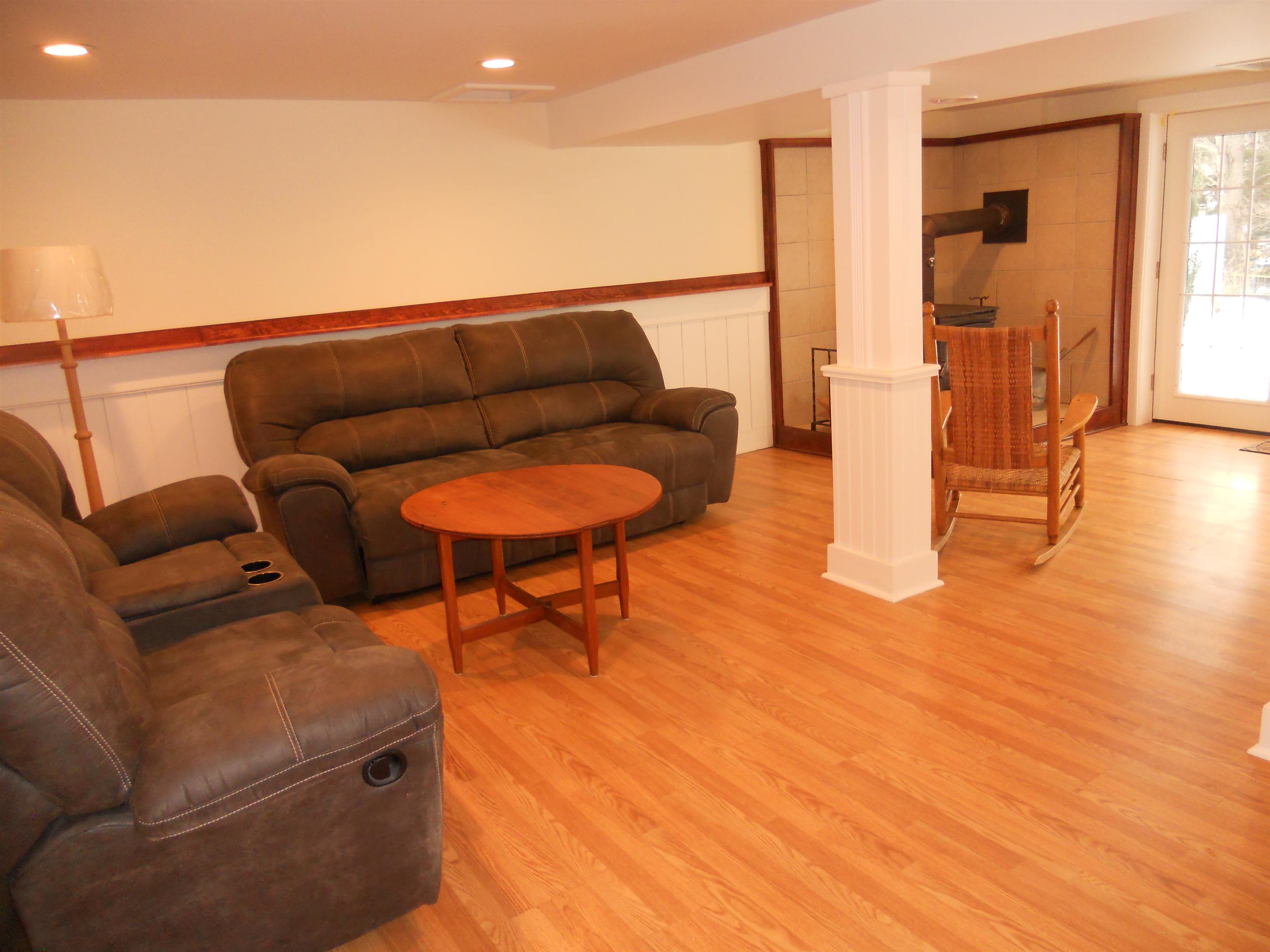 123 Commonwealth Avenue Springfield, VT 05156 - Photo 25 of 39