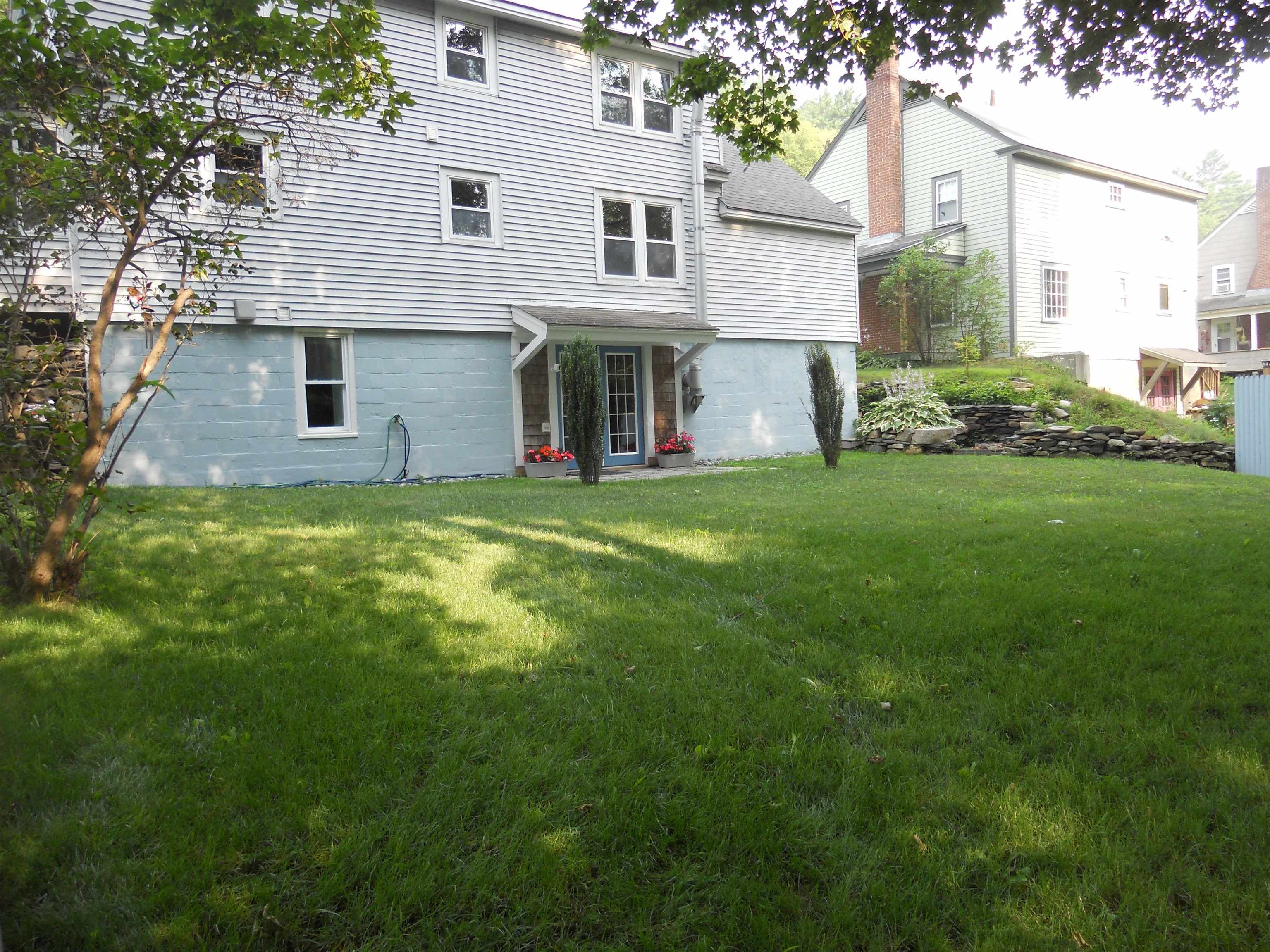 123 Commonwealth Avenue Springfield, VT 05156 - Photo 33 of 39