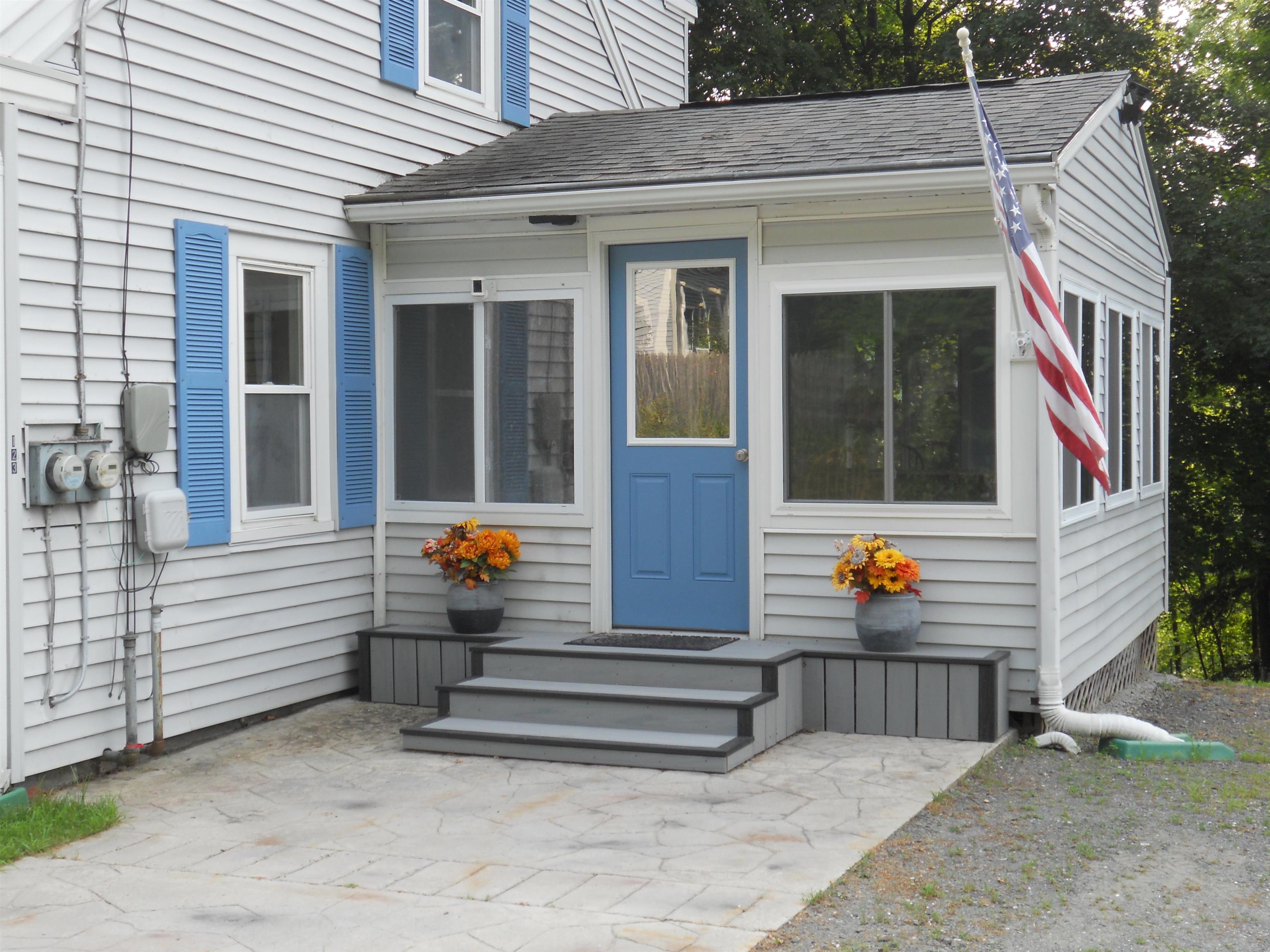 123 Commonwealth Avenue Springfield, VT 05156 - Photo 7 of 39