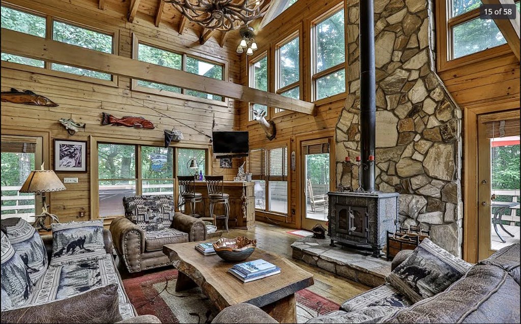 1427 Cherry Lake Drive Blue Ridge, GA 30513 - Photo 17 of 93