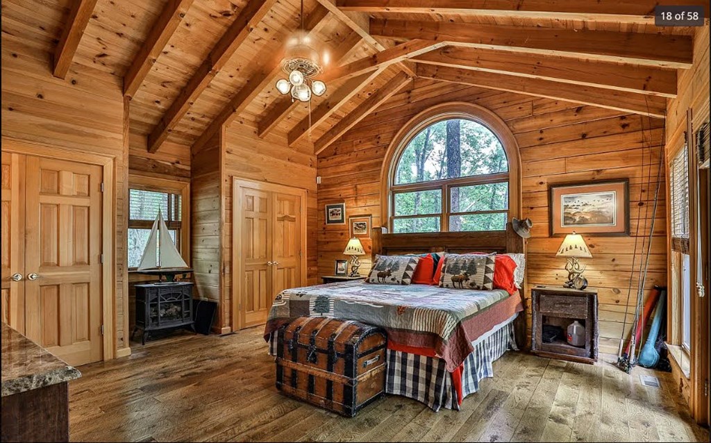 1427 Cherry Lake Drive Blue Ridge, GA 30513 - Photo 5 of 93