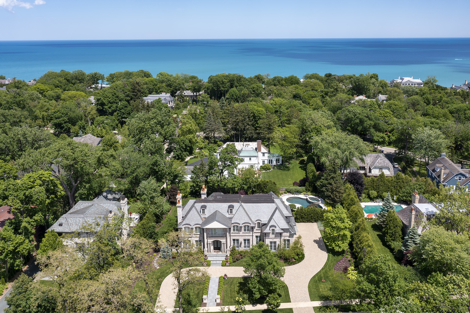 185 Old Green Bay Road Winnetka, IL 60093 - Photo 3 of 9