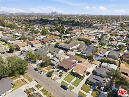 $755,000 | 5414 8th Avenue, Los Angeles, CA 90043