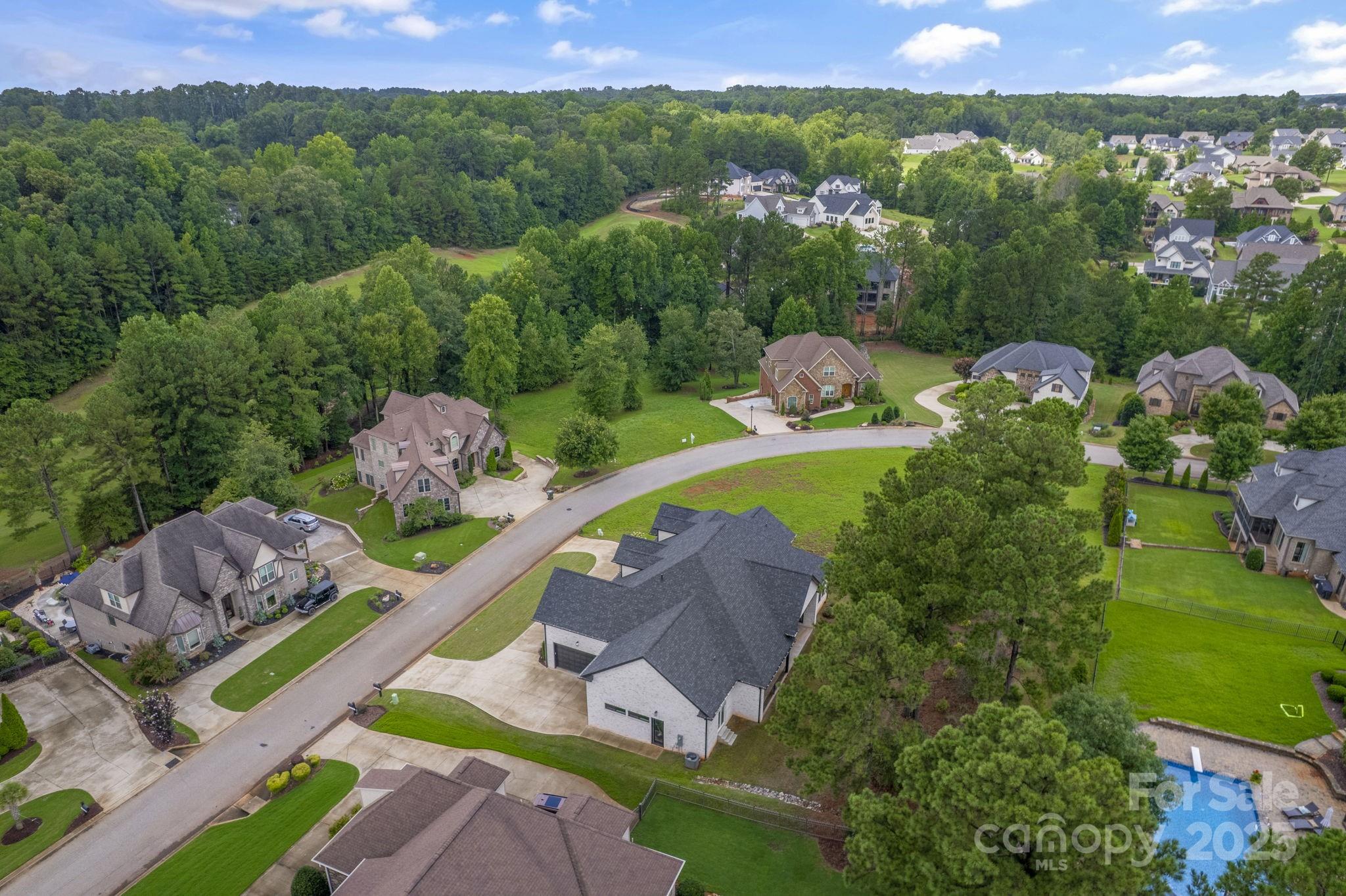 416 World Tour Drive Inman, SC 29349 - Photo 41 of 45 an aerial view of a house with a garden