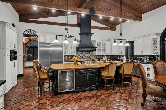 $4,180,000 | 9815 Southwest 114th Street, Miami, FL 33176