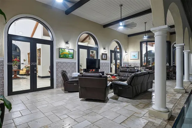 $4,180,000 | 9815 Southwest 114th Street, Miami, FL 33176