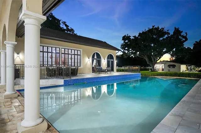 $4,180,000 | 9815 Southwest 114th Street, Miami, FL 33176