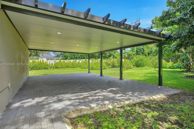 $4,180,000 | 9815 Southwest 114th Street, Miami, FL 33176