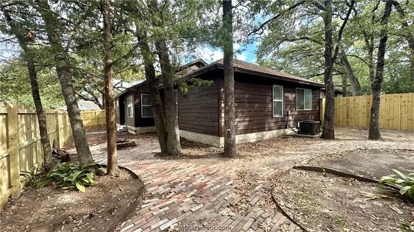 $1,850 | 2007 Wilderland Circle, Bryan, TX 77807