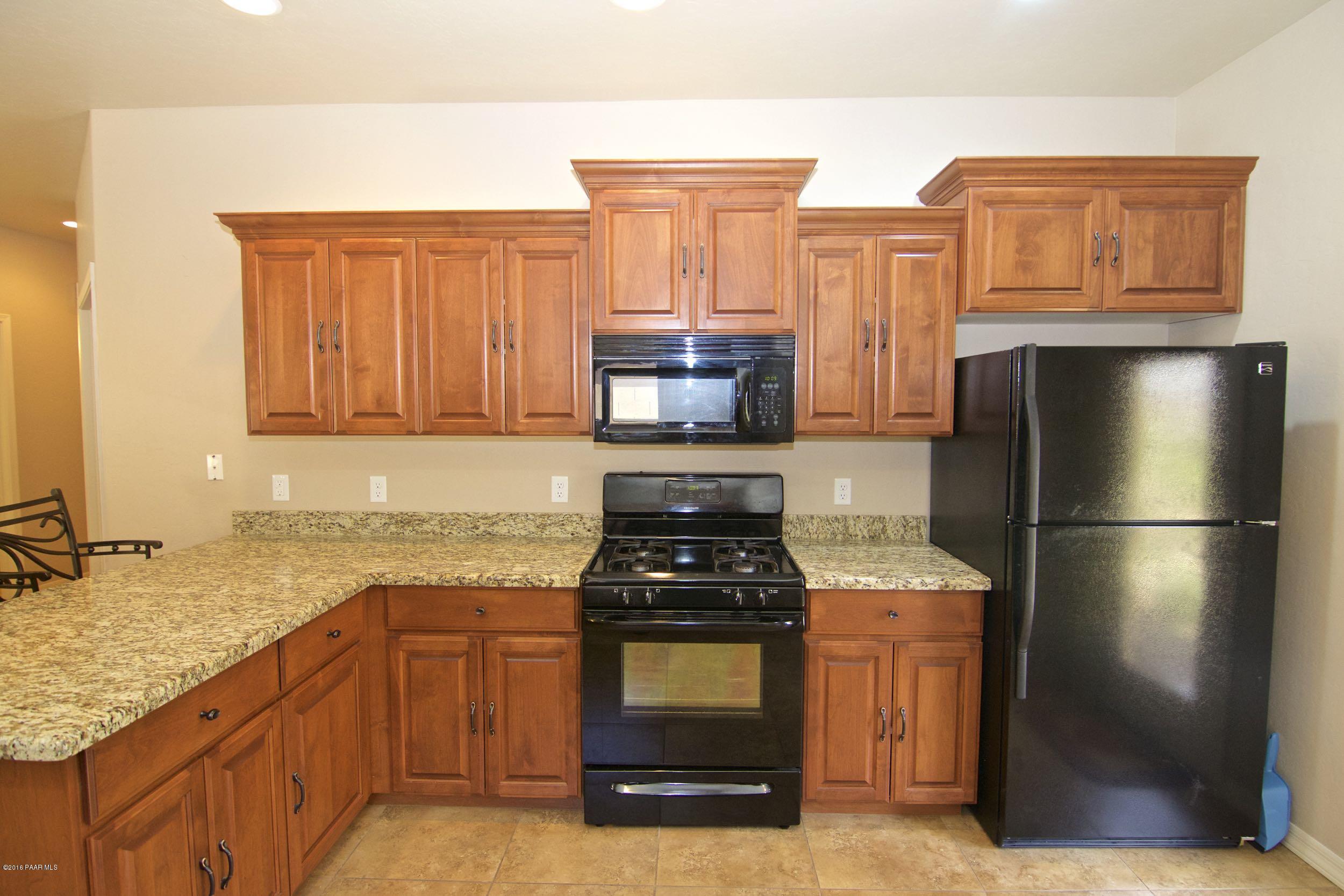 347 Breezy Road Prescott, AZ 86301 - Photo 18 of 28 Multi level cabinets
