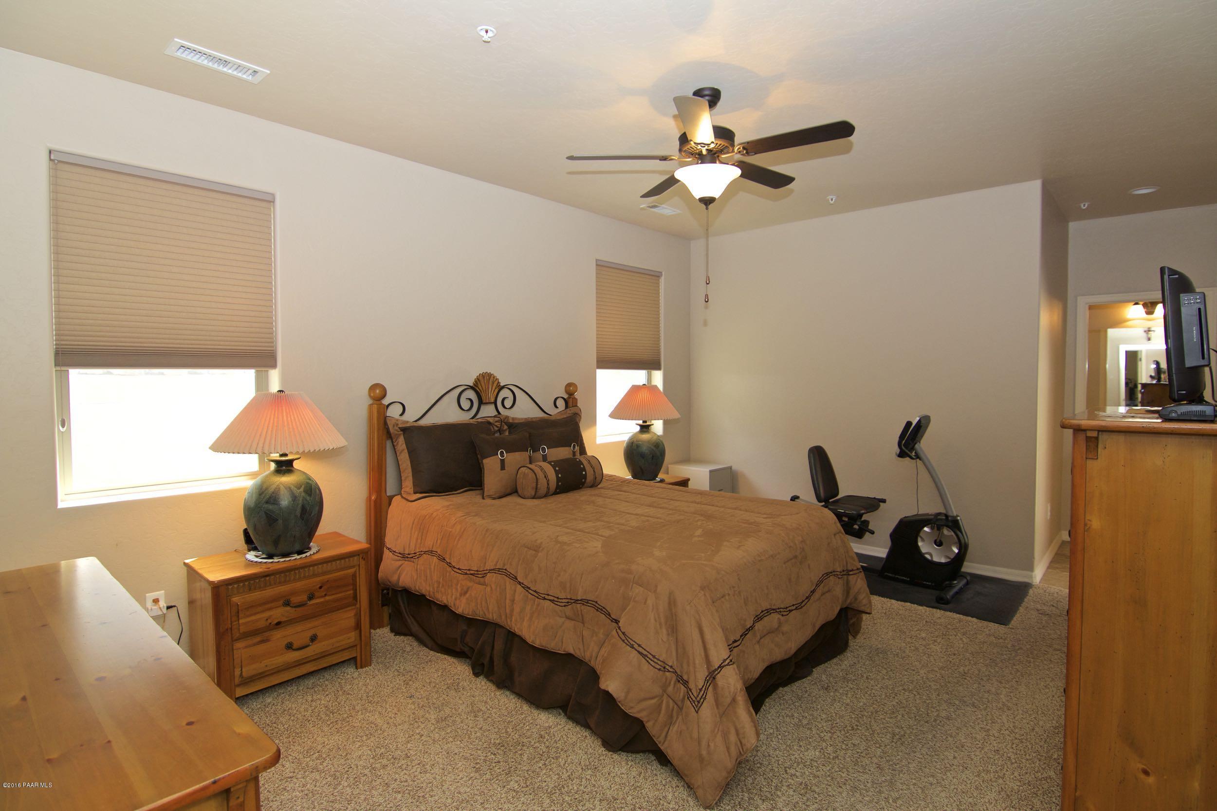 347 Breezy Road Prescott, AZ 86301 - Photo 23 of 28 Master bedroom