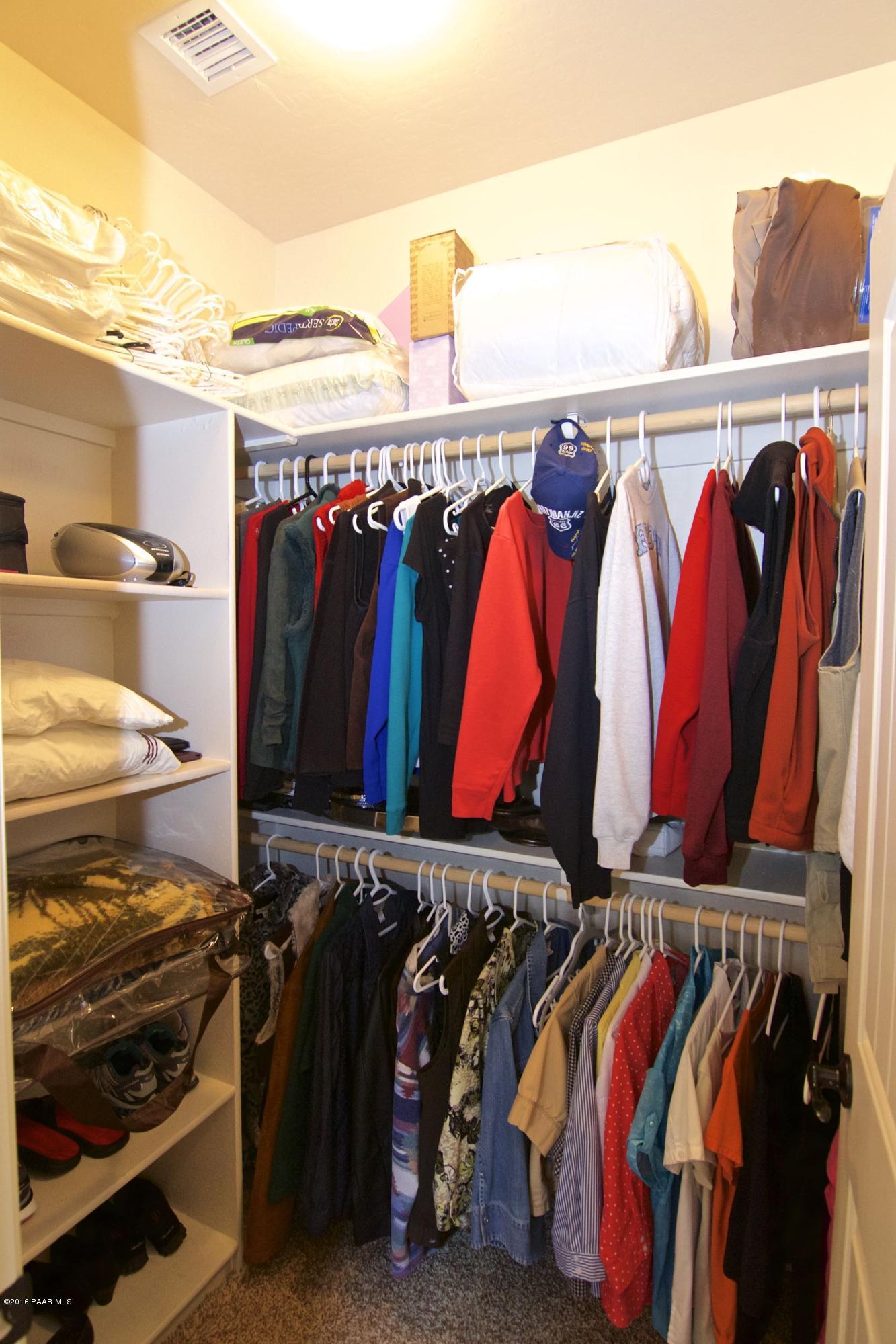 347 Breezy Road Prescott, AZ 86301 - Photo 26 of 28 Walk-in Master closet