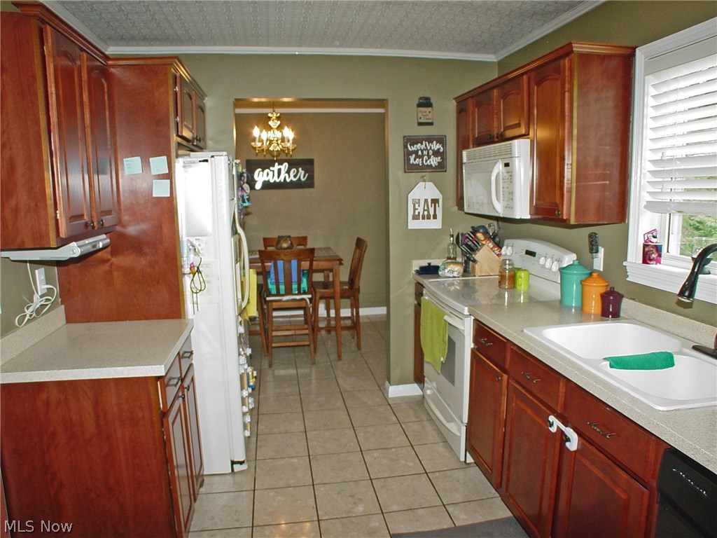 125 Reeves Drive Wellsburg, WV 26070 - Photo 8 of 23 Gallery Image 8