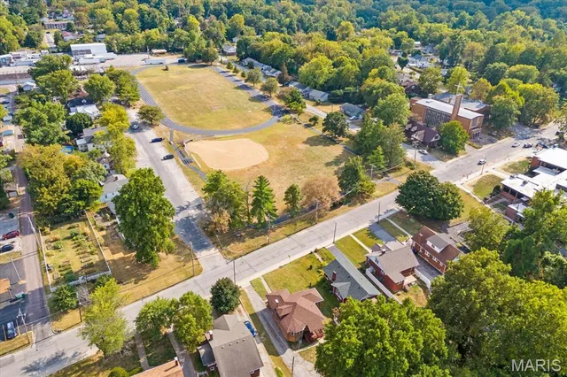 $144,900 | 24 South 95th Street, Belleville, IL 62223