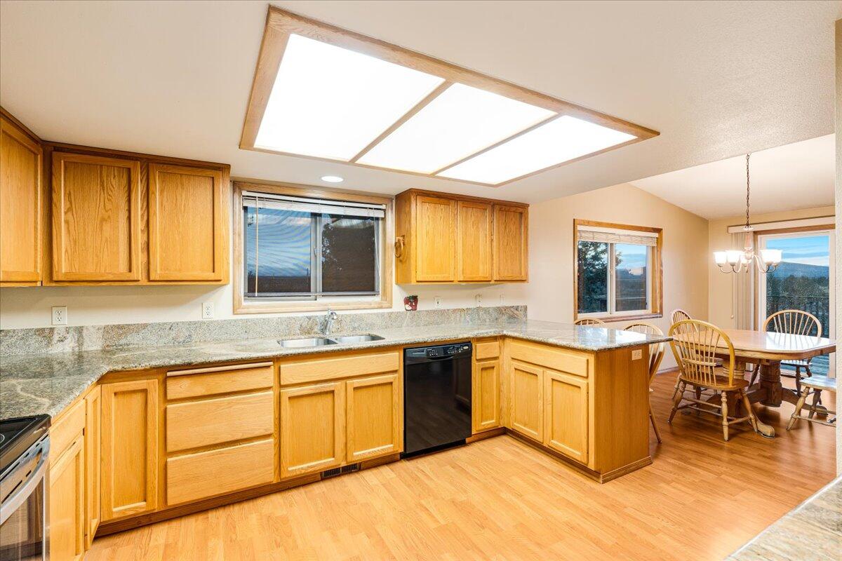10573 Southwest Shad Road Terrebonne, OR 97760 - Photo 15 of 40 15-10573 SW Shad Rd-15