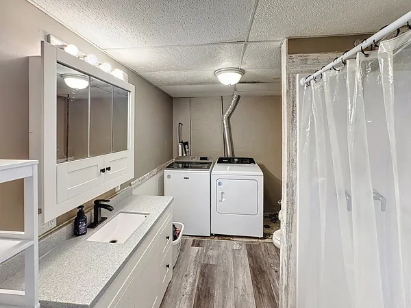 $289,900 | 221 West Meuse Street, Blue Grass, IA 52726