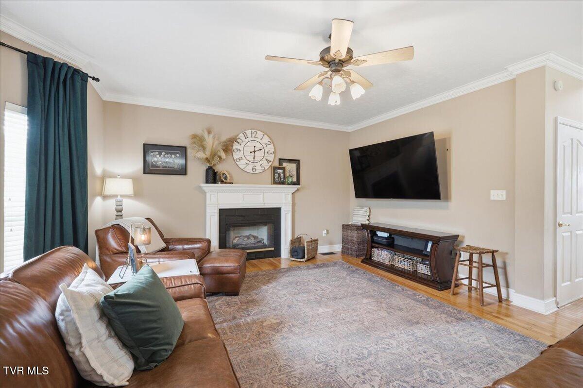 924 Saddle Ridge Lane Morristown, TN 37814 - Photo 11 of 42 11-006_7K9A3732