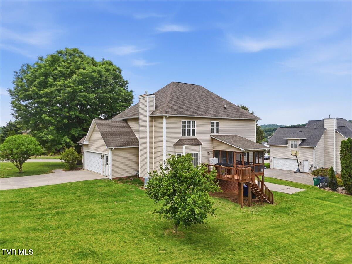 924 Saddle Ridge Lane Morristown, TN 37814 - Photo 4 of 42 04-001_DJI_20260505140627_0292_D