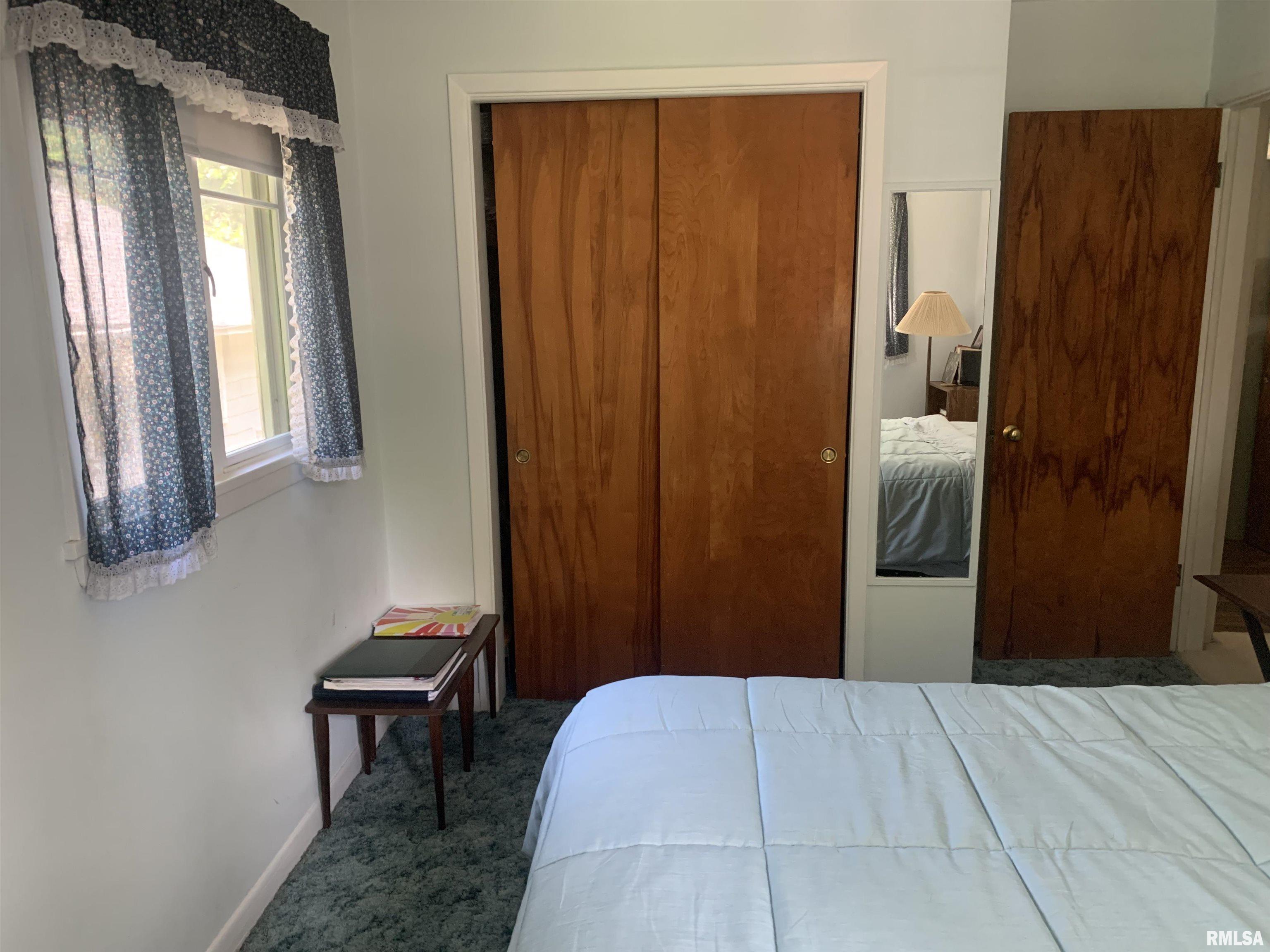 1811 East Maple Ridge Drive Peoria, IL 61603 - Photo 18 of 34