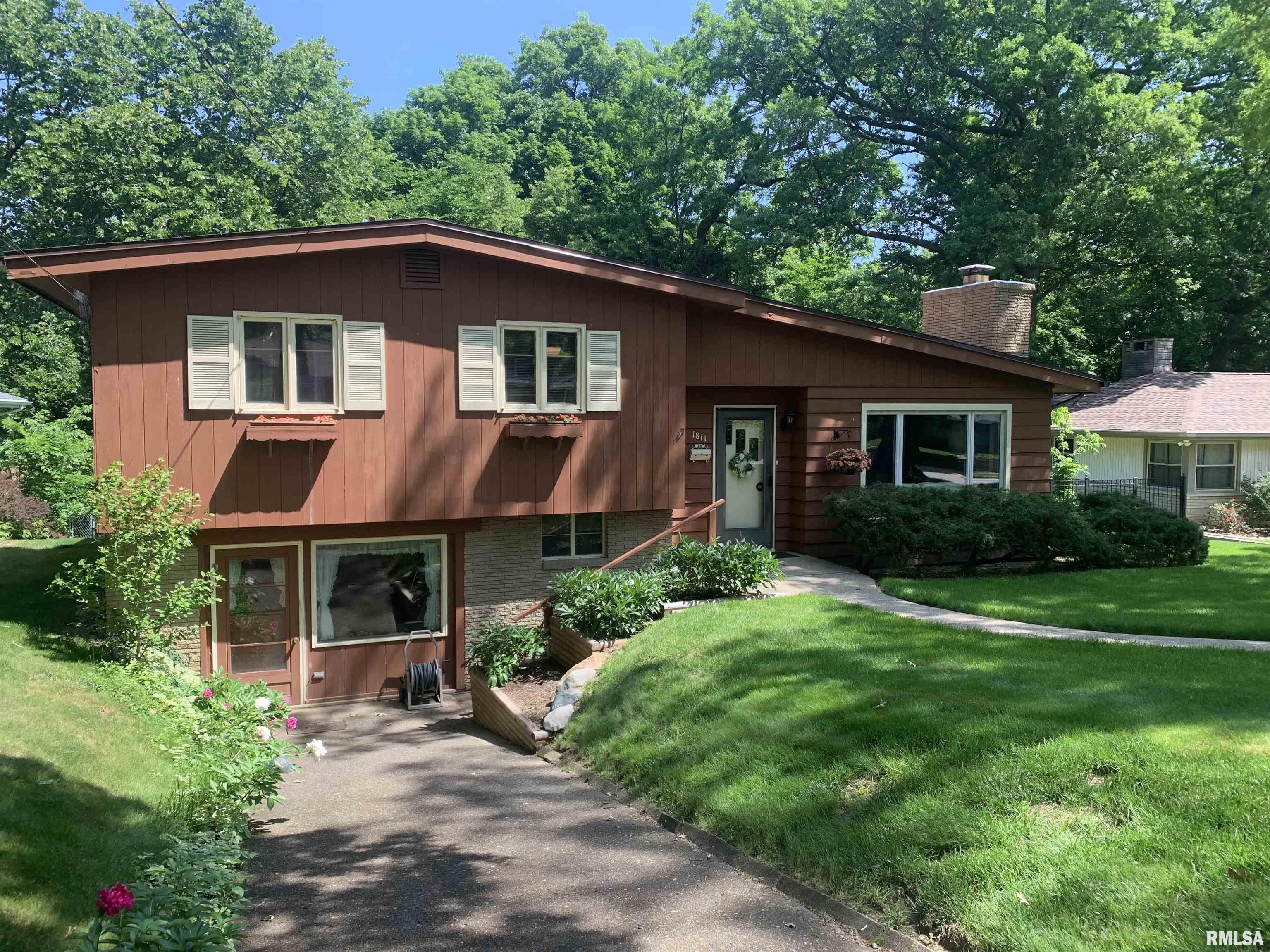 1811 East Maple Ridge Drive Peoria, IL 61603 - Photo 31 of 34