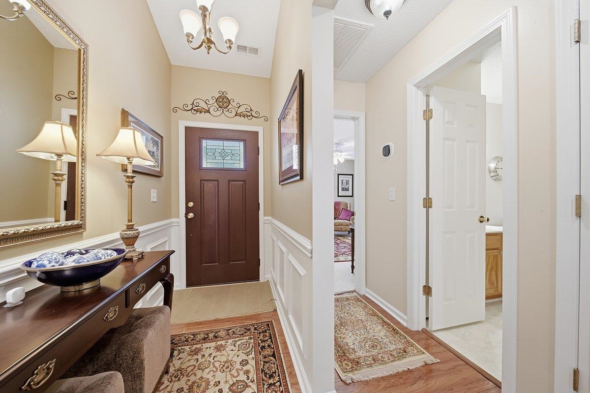 205 Garfield Lane Simpsonville, SC 29681 - Photo 4 of 32