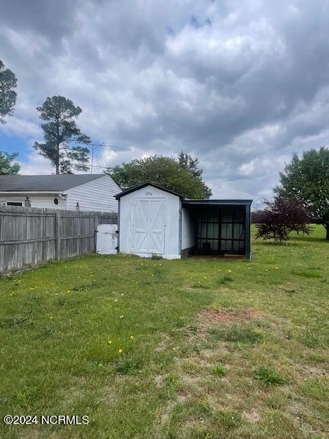 2503 Sutton Loop Road La Grange, NC 28551 - Photo 2 of 15 IMG_7788