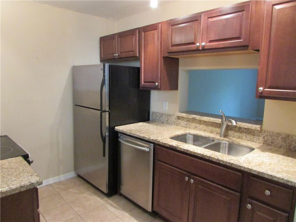140 Northwest 70th Street, Unit 102 Boca Raton, FL 33487 - Photo 2 of 16 Photo 2